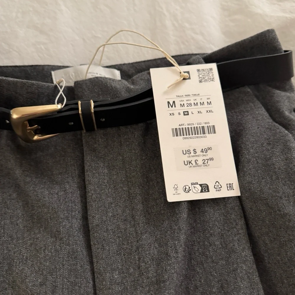 NWT✨ Houndstooth Belted Pants in Charcoal - Picture 4 of 4